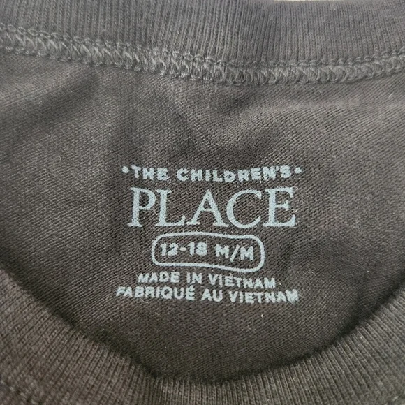 The Children’s Place Glow in the Dark All The Ghouls Love Me Graphic Tee - Black - Picture 5 of 5